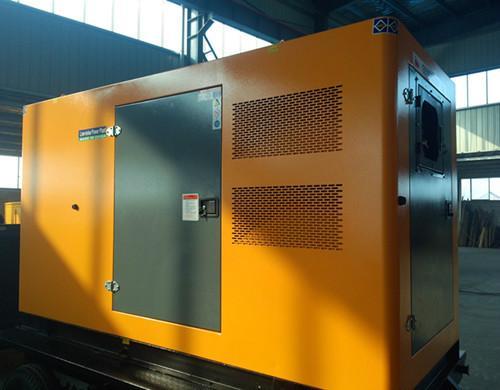 高台汽油发电机组电瓶电解液的密度应该保持在什么范围？